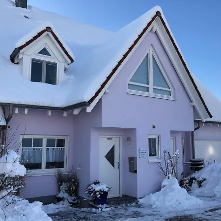 Casa Viola Bodenseeblick * 스테텐