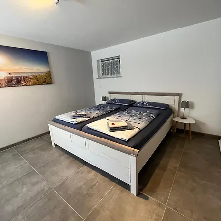 Casa Viola Bodenseeblick 스테텐